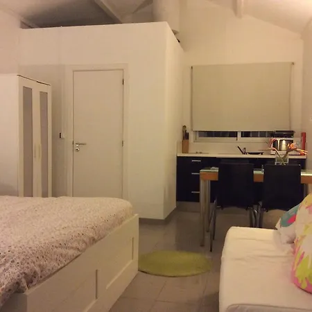 Séjour chez l'habitant Caloura Beach Nest